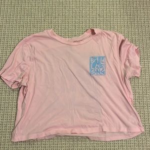 Billabong size medium pink cropped tee